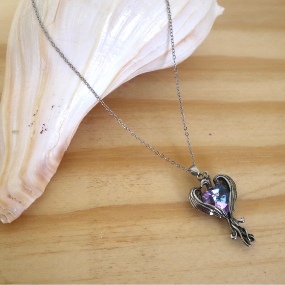 Phoenix‎ Heart Zirconia Pendant Necklace for Women’s Purple Color - Picture 2 of 6